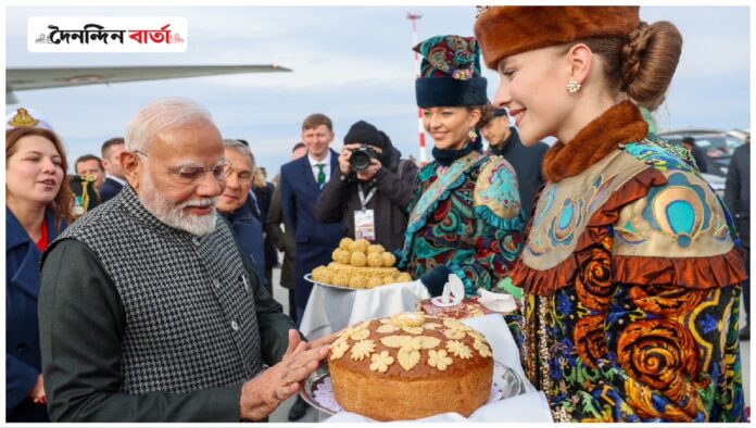 PM Modi Arrives in Kazan for BRICS Summit 2024, Welcomed by Russian President Putin